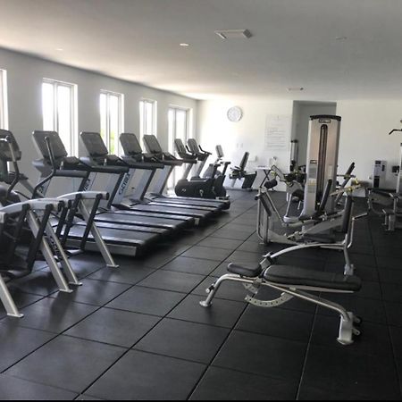 Westmoreland Hills - Mount Standfast - St James - Full Gym Membership Сент-Джеймс Экстерьер фото